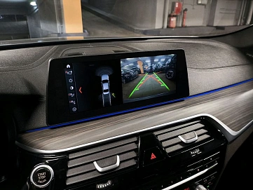 BMW 5 серии, 2017г., полный привод, автомат
