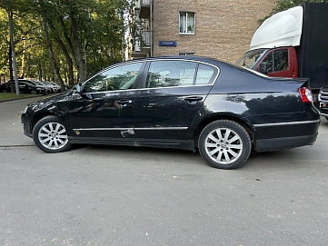 Volkswagen Passat, 2010г, передний привод, робот
