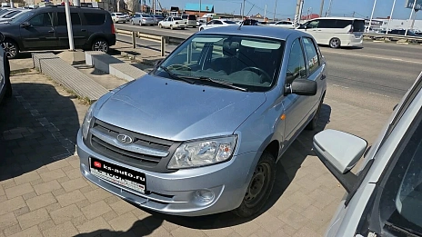 Lada (ВАЗ) Granta, 2014г., передний привод, механика