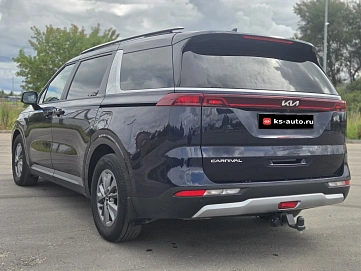 Kia Carnival, 2021г, передний привод, автомат
