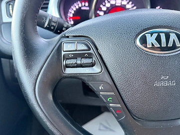 Kia Ceed, 2013г., передний привод, автомат