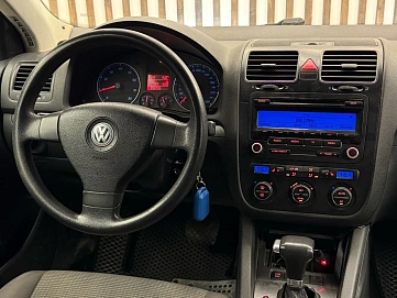 Volkswagen Jetta, 2008г., передний привод, автомат