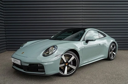 Porsche 911, 2025г., задний привод, робот