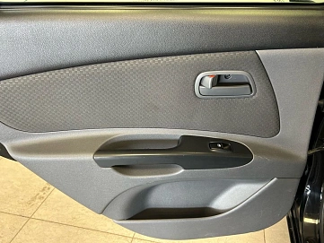 Kia Rio, 2010г., передний привод, механика