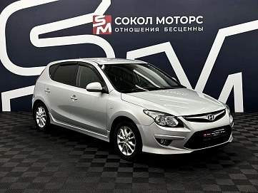 Hyundai i30, 2010г., передний привод, механика