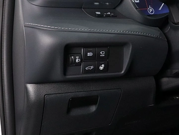 Toyota Highlander, 2025г., полный привод, автомат