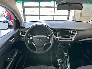 Hyundai Solaris, 2017г., передний привод, автомат