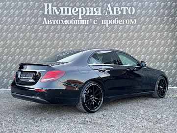 Mercedes-Benz E-Класс, 2018г., задний привод, автомат