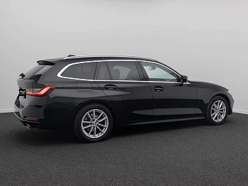 BMW 3 серии, 2022г., задний привод, автомат