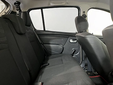 Renault Sandero, 2012г., передний привод, механика
