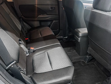 Mitsubishi Outlander, 2013г., полный привод, вариатор