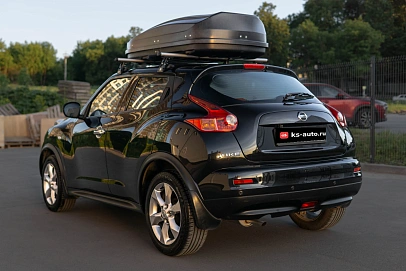 Nissan Juke, 2012г., передний привод, вариатор