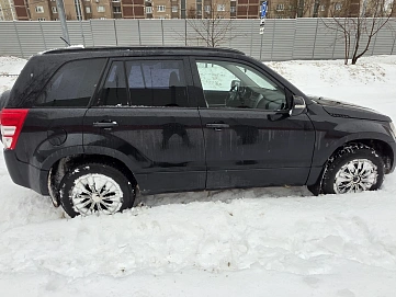 Suzuki Grand Vitara, 2011г, полный привод, автомат