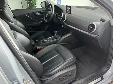 Audi Q2, 2022г., передний привод, робот