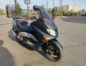 Yamaha TMAX, 2001г.