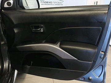 Citroen C-Crosser, 2008г., полный привод, вариатор