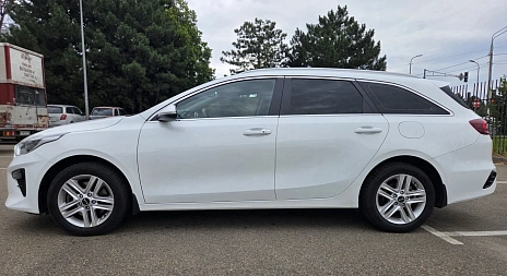 Kia Ceed, 2019г., передний привод, автомат