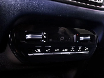 Suzuki Baleno, 2023г., передний привод, автомат