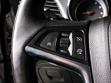 Opel Mokka, 2014г., передний привод, автомат