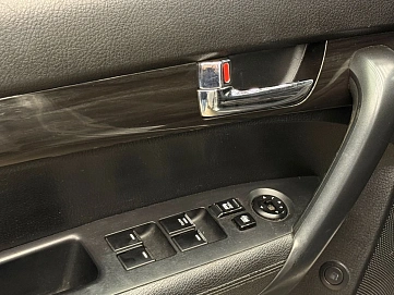 Kia Sorento, 2010г., передний привод, автомат