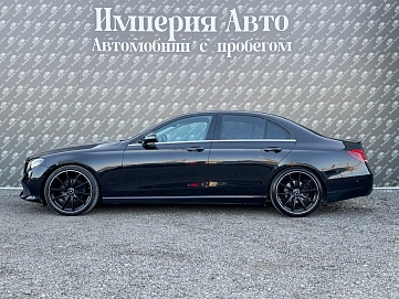 Mercedes-Benz E-Класс, 2018г., задний привод, автомат