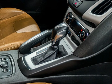 Ford Focus, 2012г., передний привод, робот