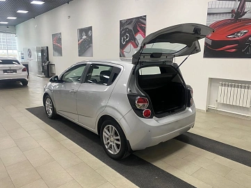 Chevrolet Aveo, 2012г., передний привод, автомат