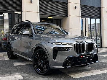 BMW X7, 2022г., полный привод, автомат