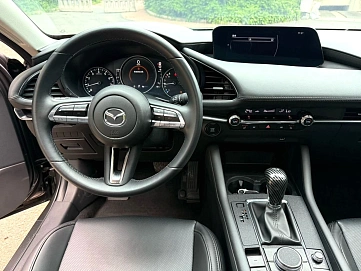 Mazda 3, 2023г., передний привод, автомат