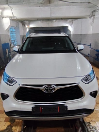 Toyota Highlander, 2026г., полный привод, автомат