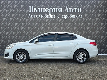 Citroen C4, 2013г., передний привод, механика