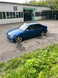 Lexus IS, 1999г, задний привод, автомат