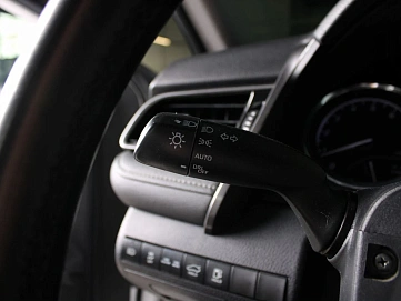 Toyota Camry, 2019г., передний привод, автомат
