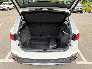 Volkswagen Taos, 2022г., передний привод, автомат