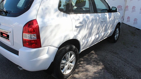 Hyundai Tucson, 2008г., передний привод, механика