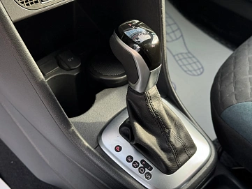 Volkswagen Polo, 2019г., передний привод, автомат