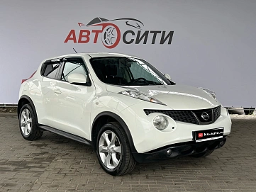 Nissan Juke, 2012г., передний привод, механика