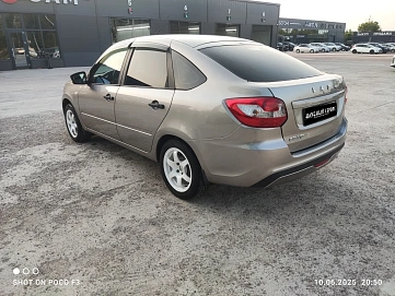 Lada (ВАЗ) Granta, 2019г., передний привод, механика
