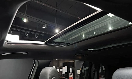 Mercedes-Benz GLB, 2021г., полный привод, робот