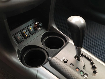 Toyota RAV4, 2011г., полный привод, вариатор