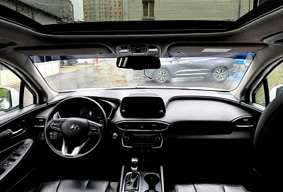 Hyundai Santa Fe, 2019г., полный привод, автомат