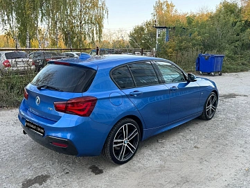 BMW 1 серии, 2019г, задний привод, автомат