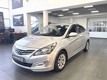 Hyundai Solaris, 2014г., передний привод, автомат