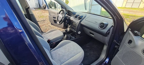 Ford Fiesta, 2002г., передний привод, механика