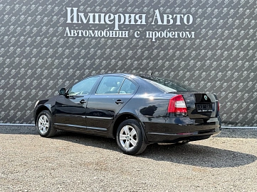 Skoda Octavia, 2011г., передний привод, робот