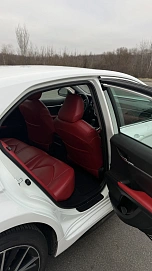 Toyota Camry, 2021г., передний привод, автомат