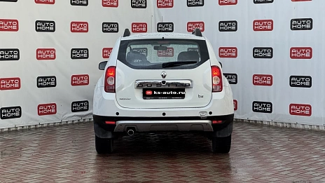 Renault Duster, 2013г., передний привод, автомат