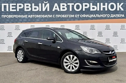 Opel Astra, 2013г., передний привод, автомат