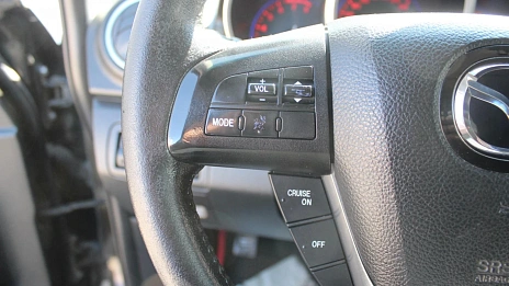 Mazda CX-7, 2011г., передний привод, механика