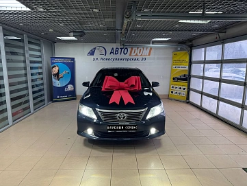 Toyota Camry, 2011г., передний привод, автомат